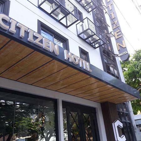 Citizen Hotel Mandaluyong Esterno foto