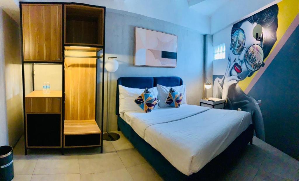 Citizen Hotel Mandaluyong Esterno foto