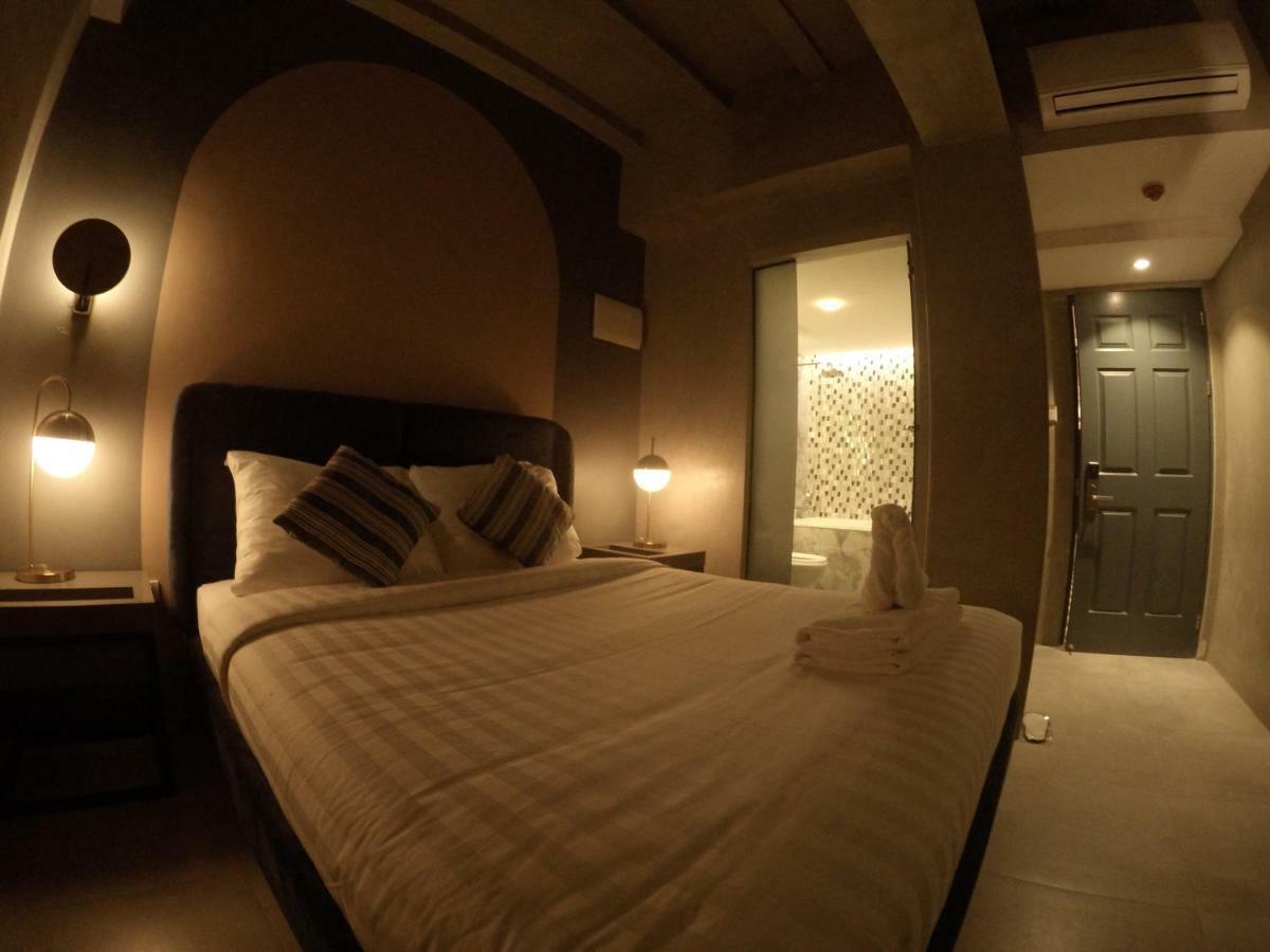 Citizen Hotel Mandaluyong Esterno foto