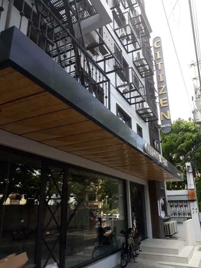 Citizen Hotel Mandaluyong Esterno foto